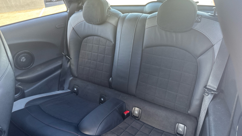 MINI Hatchback 2.0 John Cooper Works 3dr Auto Petrol Hatchback